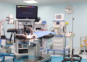 State-of-the-art operating room with advanced surgical equipment and technology.